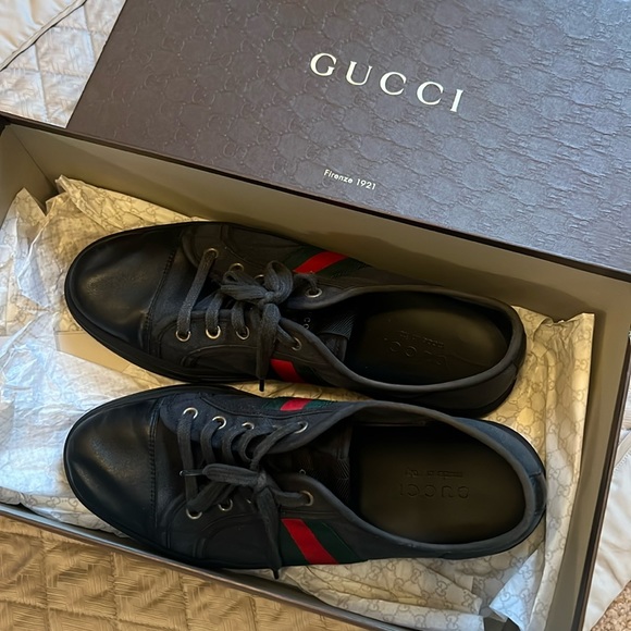 Gucci sneakers - Picture 1 of 11